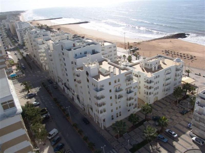 Atlantida By Garvetur Lägenhet Quarteira Exteriör bild